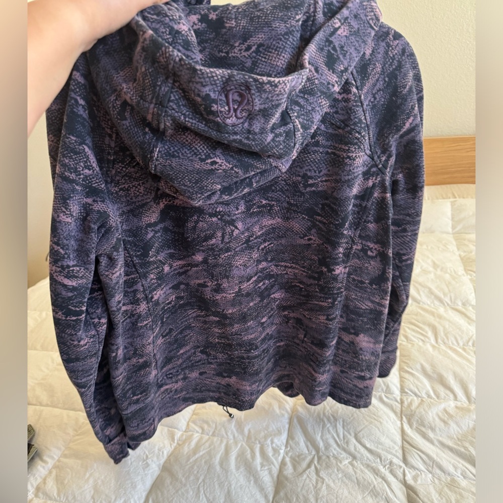 Lululemon athletica scuba hooded jacket